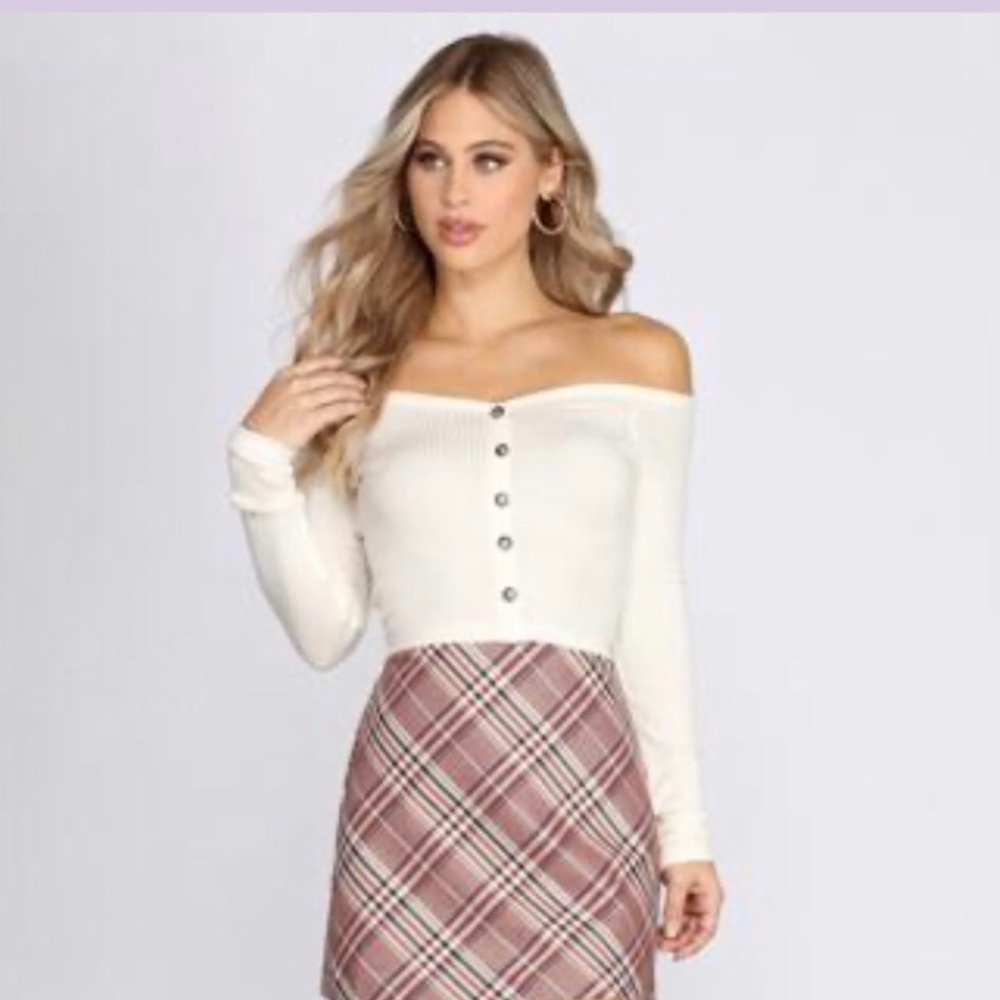 Ribbed knit crop top sweater